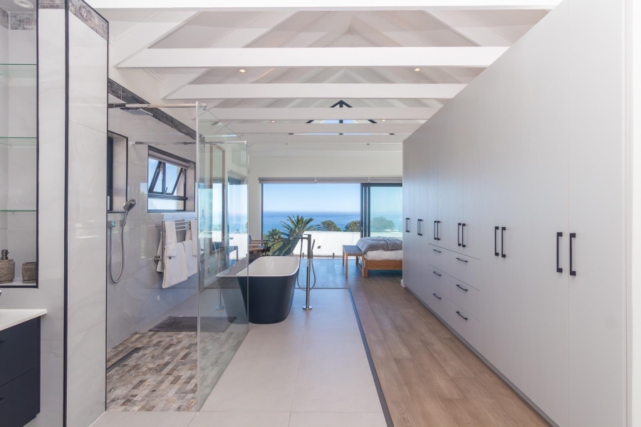 4 Bedroom Property for Sale in Camps Bay Western Cape